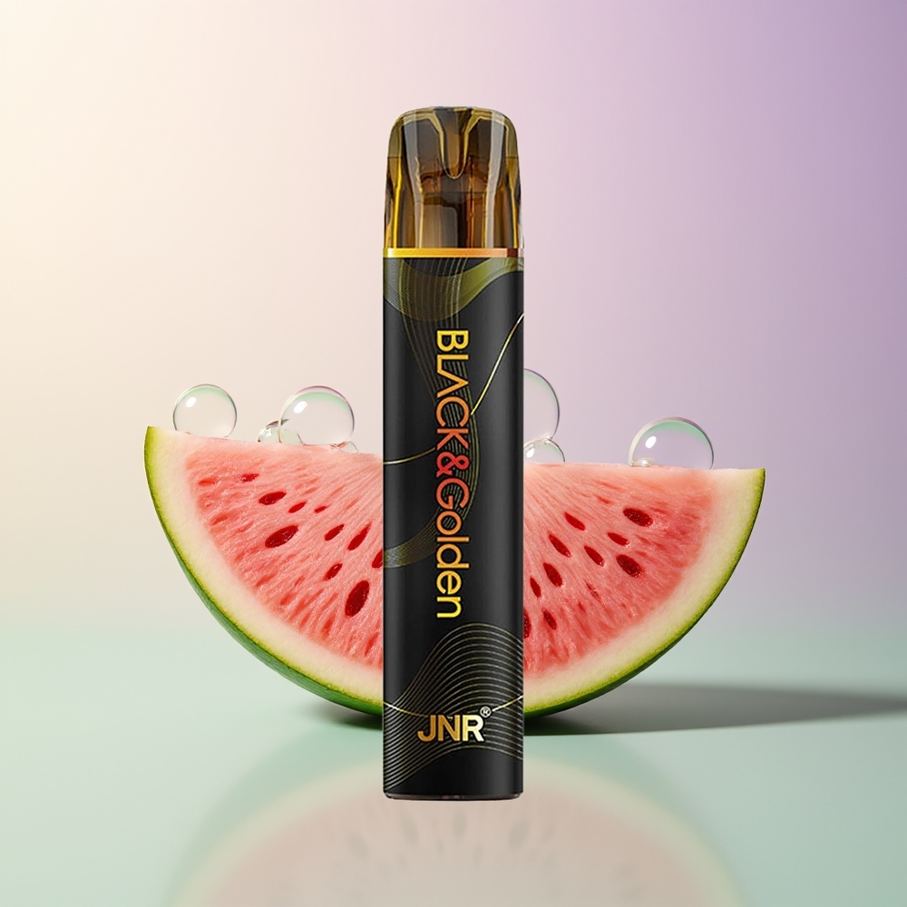 JNR BlackGolden 800 Puffs Watermelon Bubble Gum 550mAh 2ml 2 Nicotine TPD